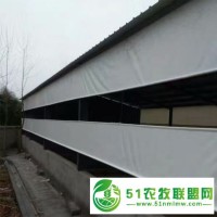 豬場卷簾布定做 養(yǎng)殖場卷簾布價格 手搖卷簾機安裝示意圖