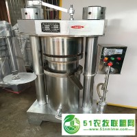 新型*壓榨香油機(jī) 液壓芝麻榨油機(jī) 自動(dòng)出餅 保留原香