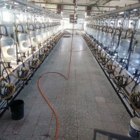 奶牛養(yǎng)殖場(chǎng)