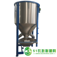 東莞**塑料粉末攪拌機(jī)顆?；炝蠑嚢铏C(jī)