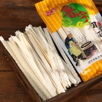 廠家批發(fā)袋裝刀削面 老少皆宜面條筋道爽滑 寬面波紋掛面刀削面