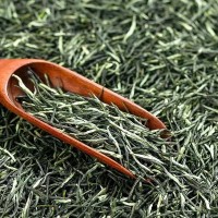 信陽毛尖廠家批發(fā)2022年新茶明前毛尖茶特級(jí)散裝綠茶禮盒送禮500g