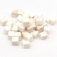 茯苓批發(fā)亳州中藥材廠家產(chǎn)地貨源中藥批發(fā)白茯苓丁中藥茯苓丁