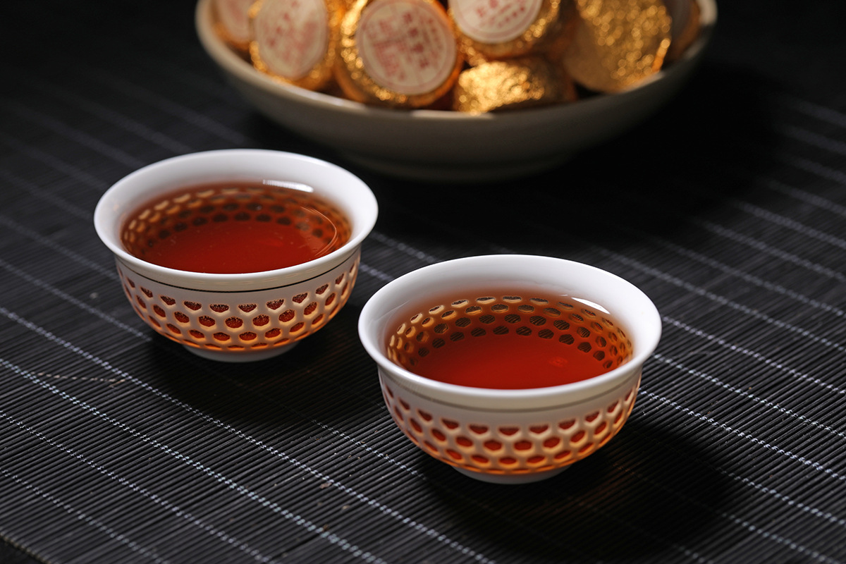 陳年小圓磚熟茶 (17)