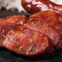 四川特產(chǎn)麻辣香腸500g純?nèi)庹谵r(nóng)家手工自制柴火煙熏臘肉 臘腸批發(fā)