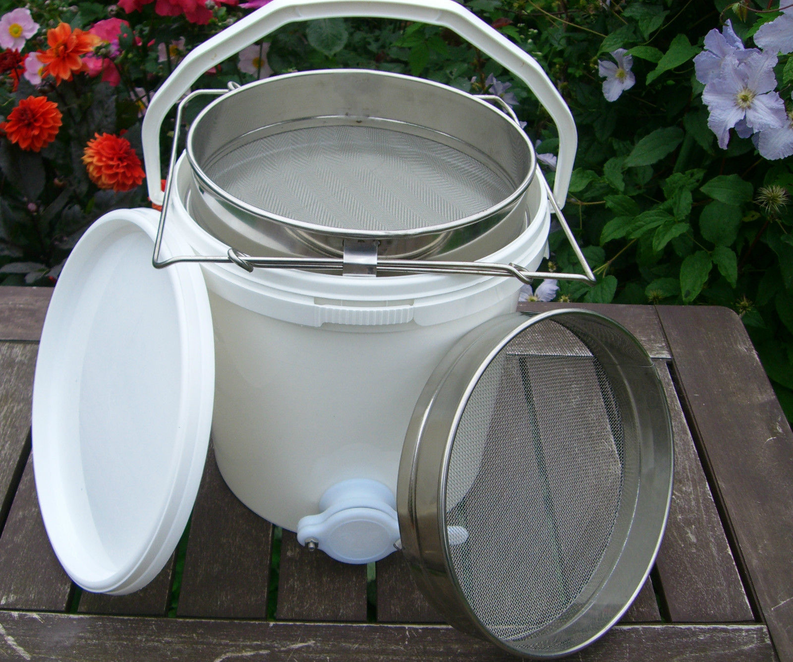 5d55e677ab3324822215772b56357f