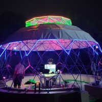 迷你型蒼穹溫室景觀類屋頂大棚輕便多功能屋頂農(nóng)場球型溫室大棚