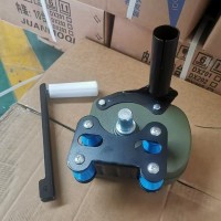 卷膜器 加強型鏈?zhǔn)巾斁頊厥掖笈锸謩泳砗煓C農(nóng)業(yè)溫室放風(fēng)機設(shè)備